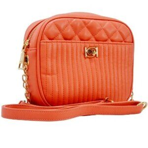 BNWT Bebe Hazel Multi Quilt Camera Crossbody in salmon (OS)
